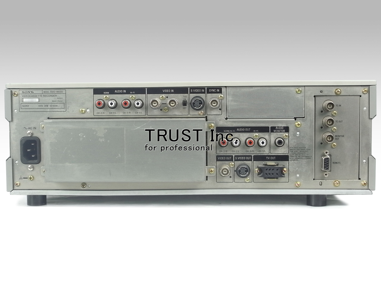 SVO-9600 / S-VHS Recorder【中古放送用・業務用 映像機器・音響機器の SVO-9600 / S-VHS Recorder【中古放送用・業務用 映像機器・音響機器の