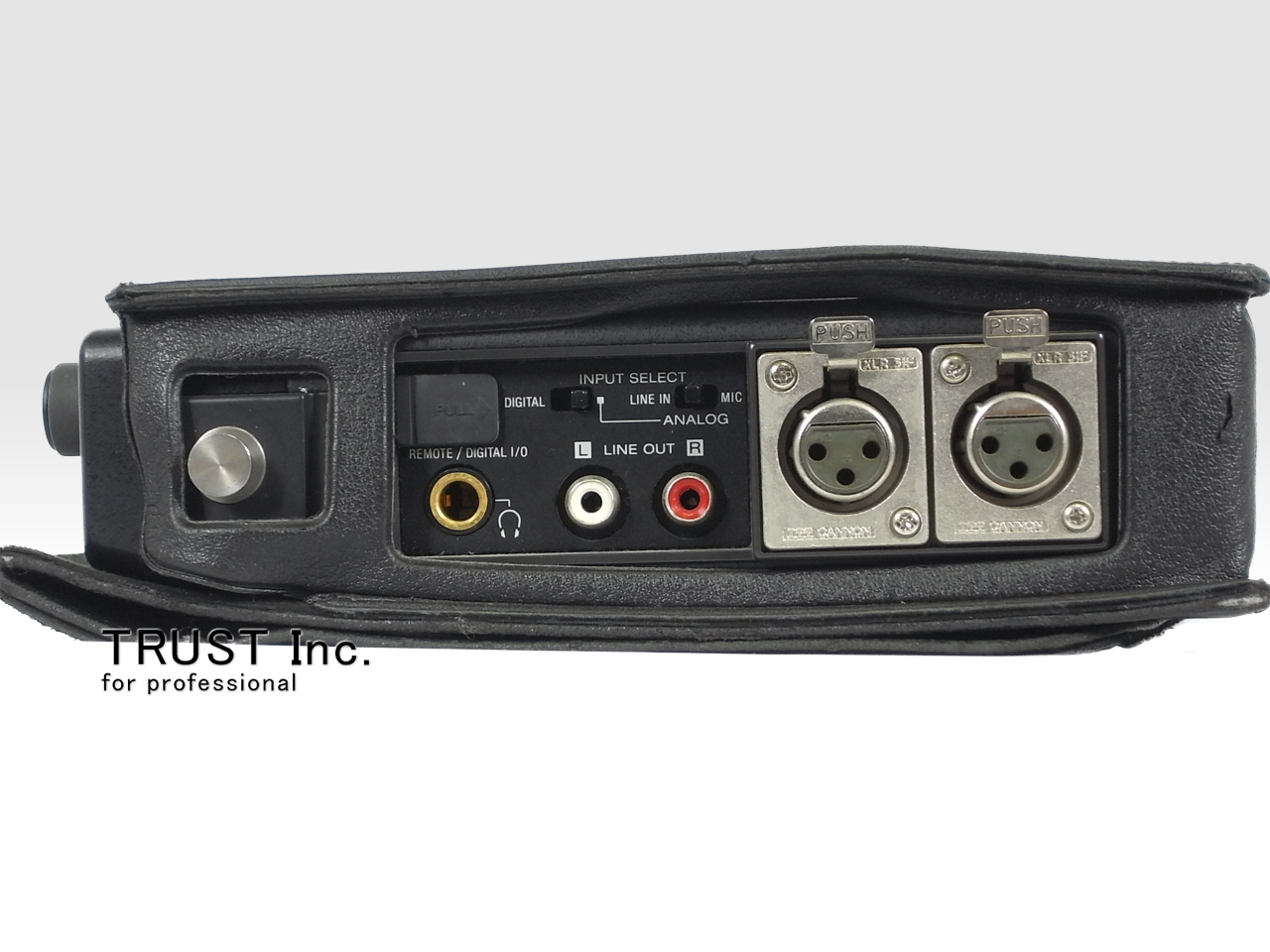 TCD-D10 PROII / Portable DAT Recorder【中古放送用・業務用 映像機器 TCD-D10 PROII / Portable DAT Recorder【中古放送用・業務用 映像機器