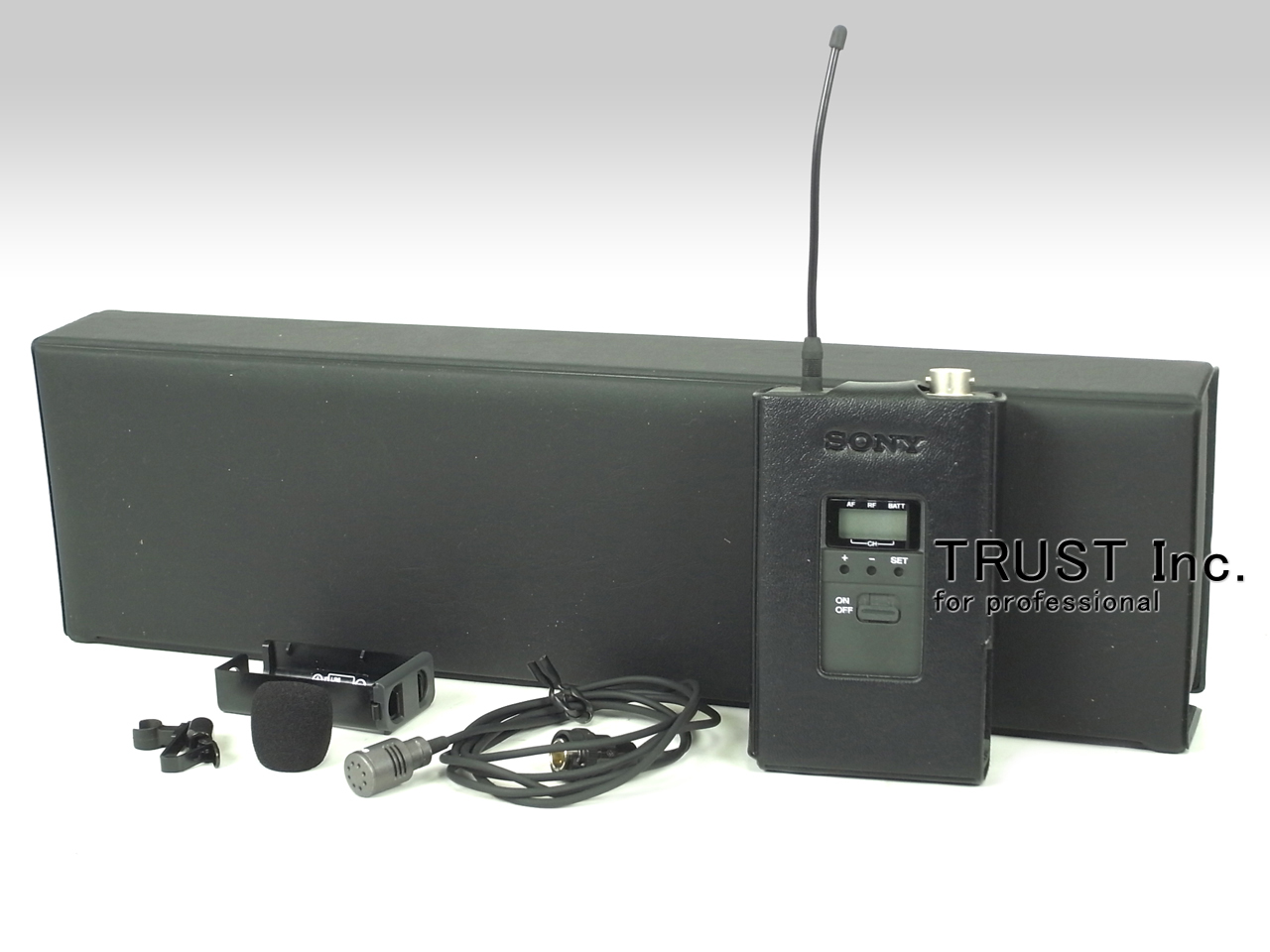 WRT-822 / UHF Synthesizer Transmiter【中古放送用・業務用 映像機器 