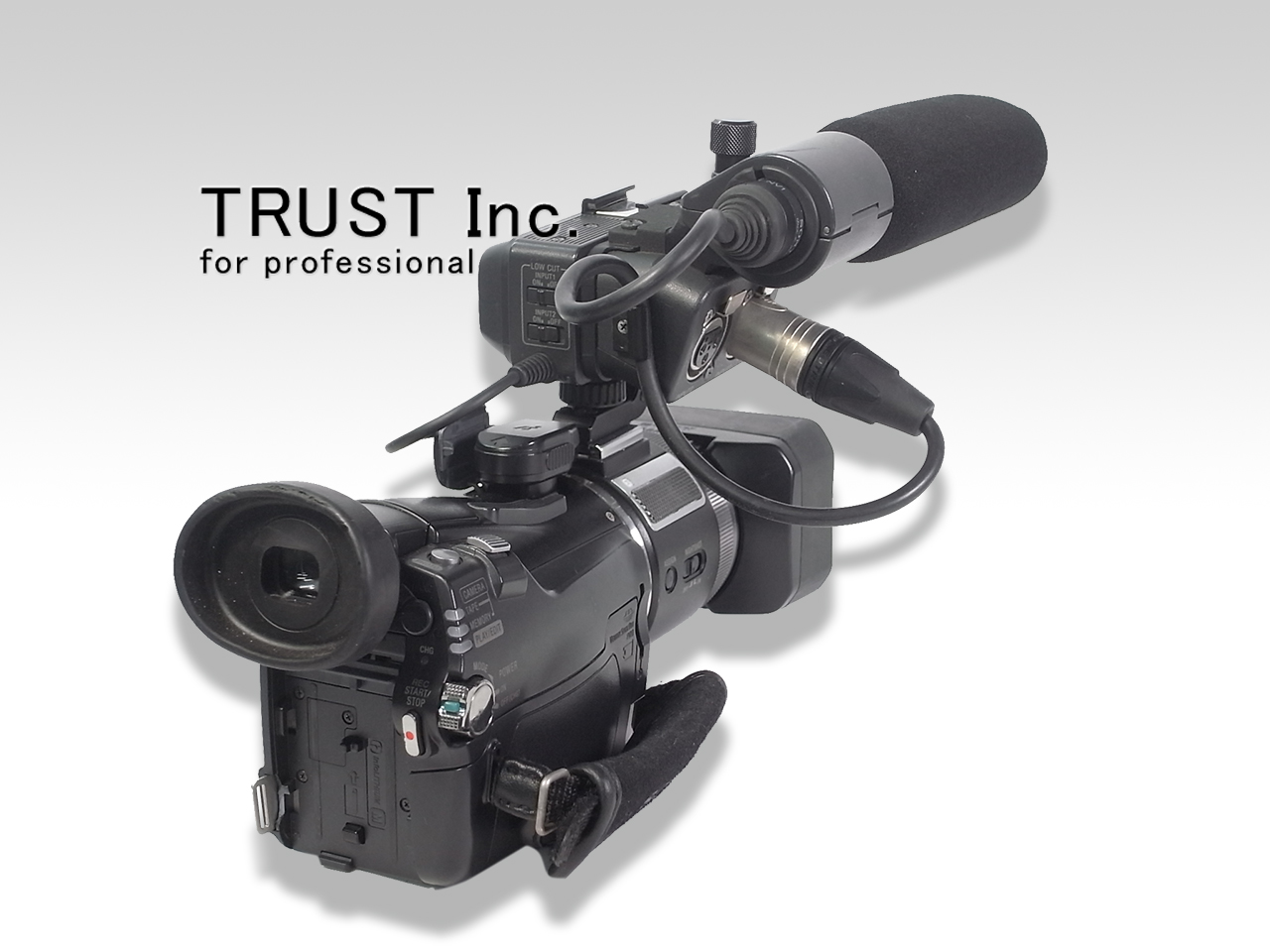 SONY HVR-A1J/1 2012年製　ジャンク品 SONY HVR-A1J/1 ビデオカメラ 2012年製 ジャンク品（HVR-A1J