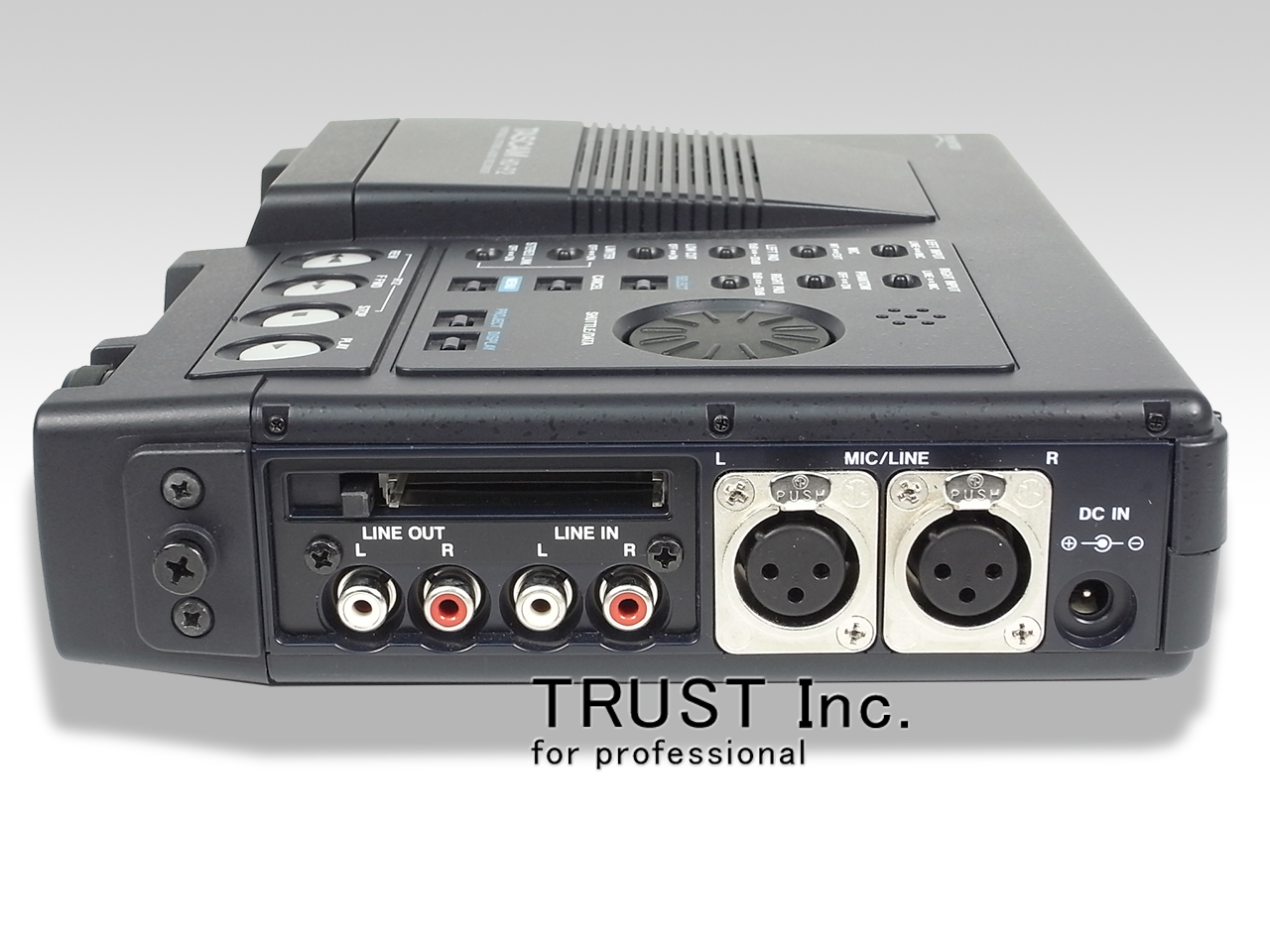 HD-P2 / Portable Stereo Audio Recorder【中古放送用・業務用