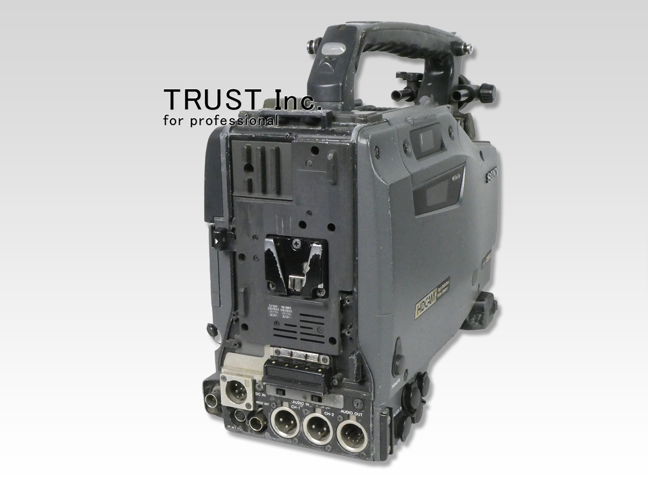 SONY HDCAM カムコーダー HDW-750 中古品(マイク&VF・カメラケース付き)